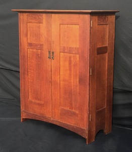 L & J G Stickley Fitted Wardrobe